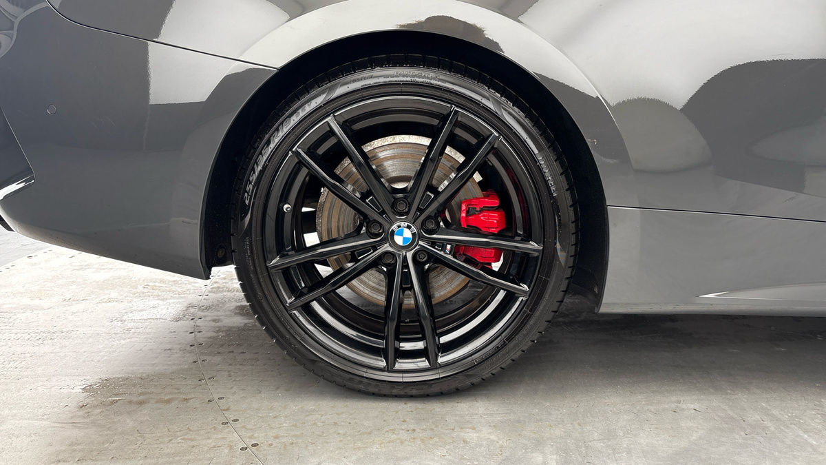 BMW 4 Series Image 10