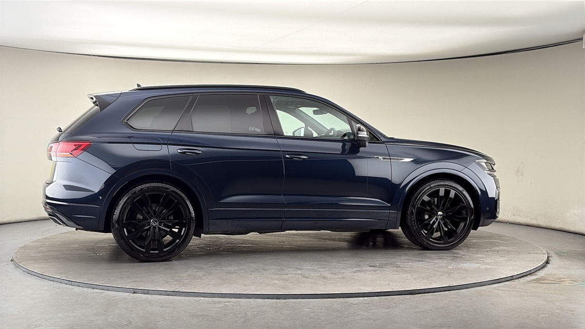 More views of Volkswagen Touareg