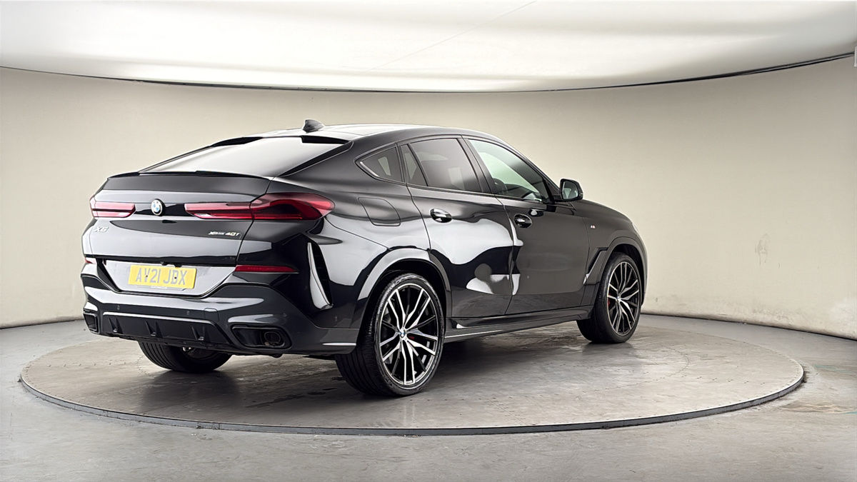 More views of BMW X6