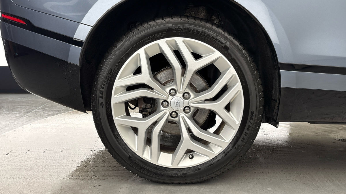 Land Rover Range Rover Velar Image 10