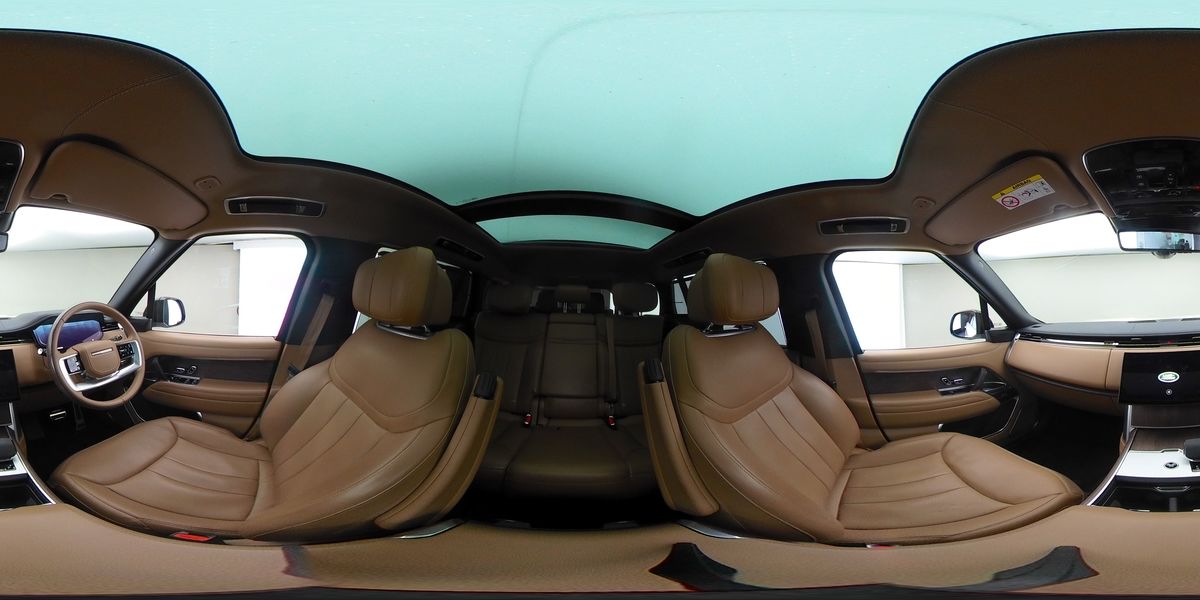 More views of Land Rover Range Rover