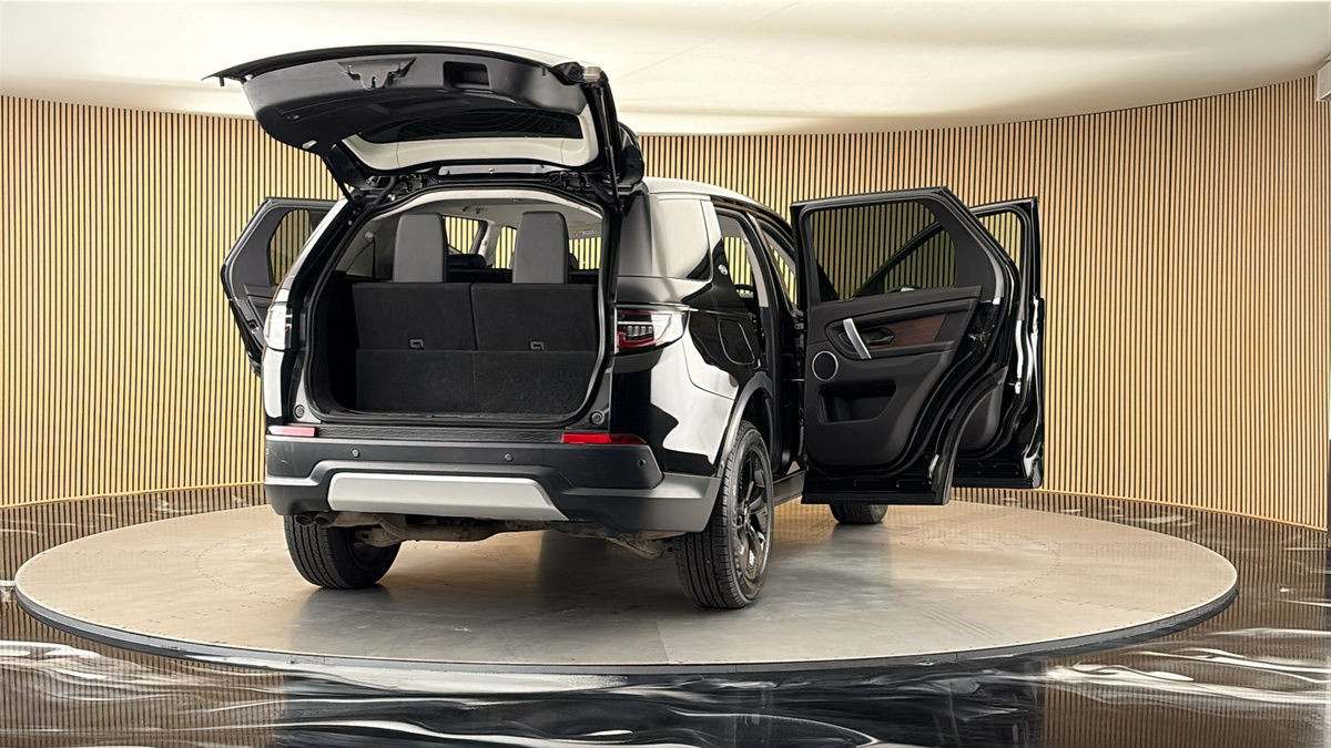 More views of Land Rover Discovery Sport