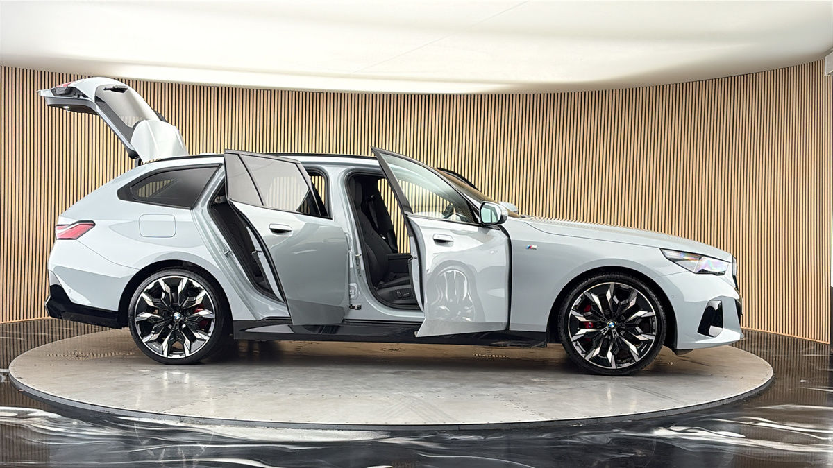 More views of BMW 5 Series