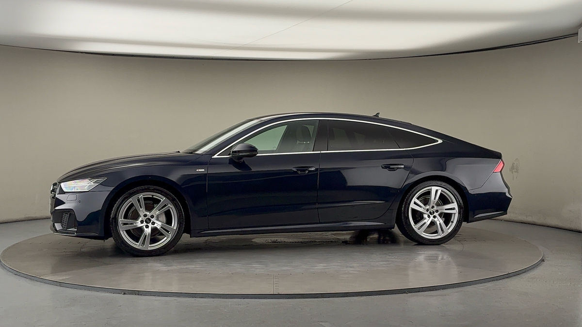 More views of Audi A7