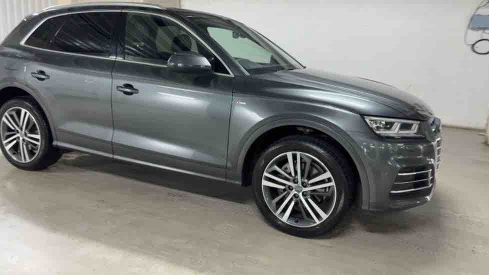 More views of Audi Q5