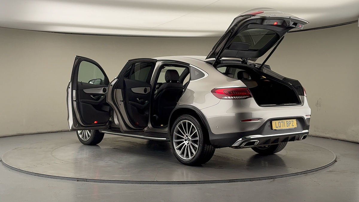 More views of Mercedes-Benz GLC