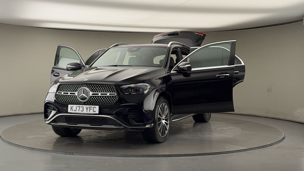 More views of Mercedes-Benz GLE