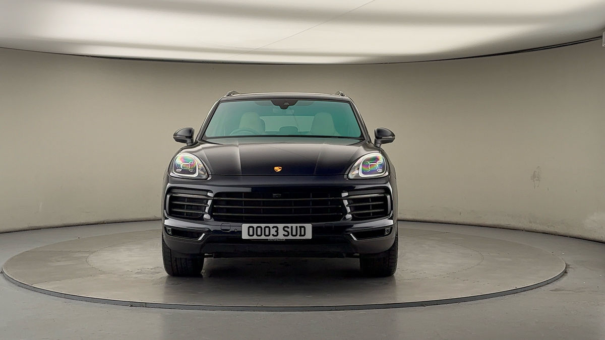 Porsche Cayenne Image 3