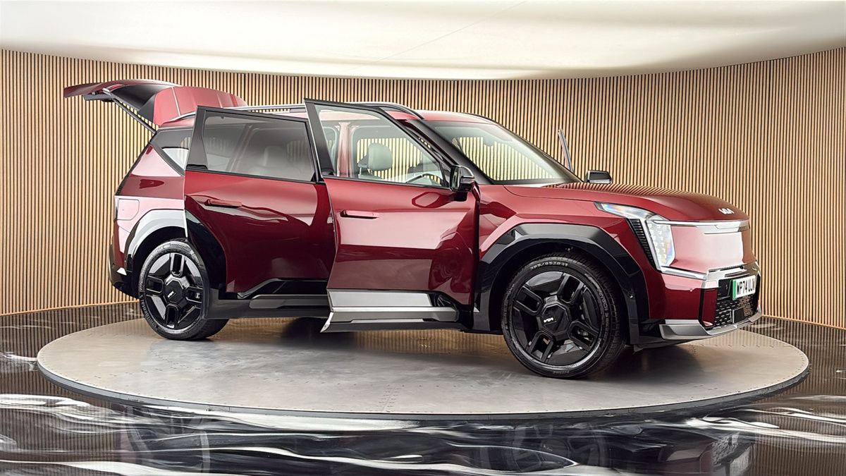 More views of Kia EV9