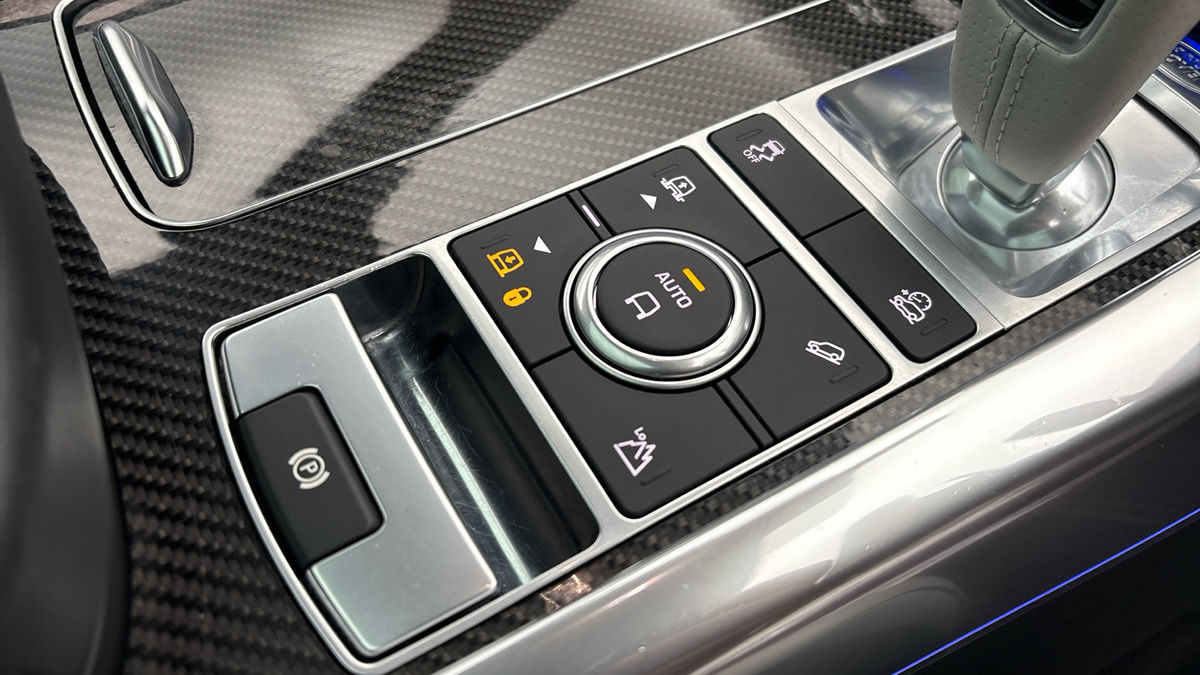 Land Rover Range Rover Sport Image 30