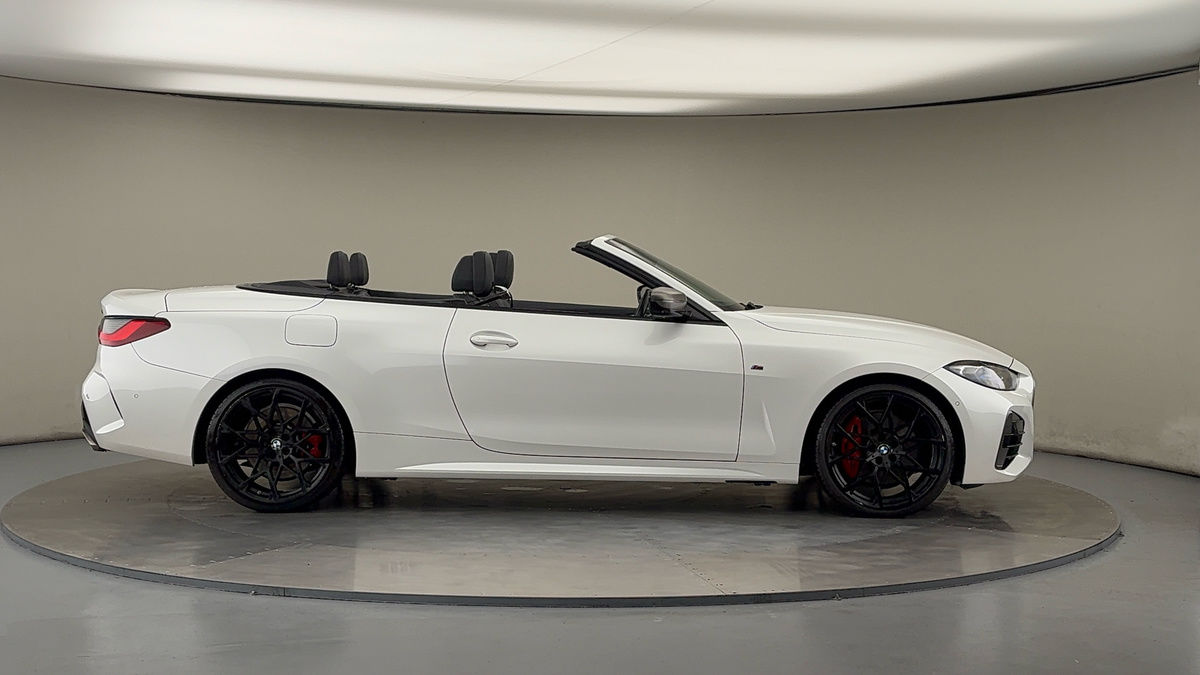 BMW 4 Series Image 16