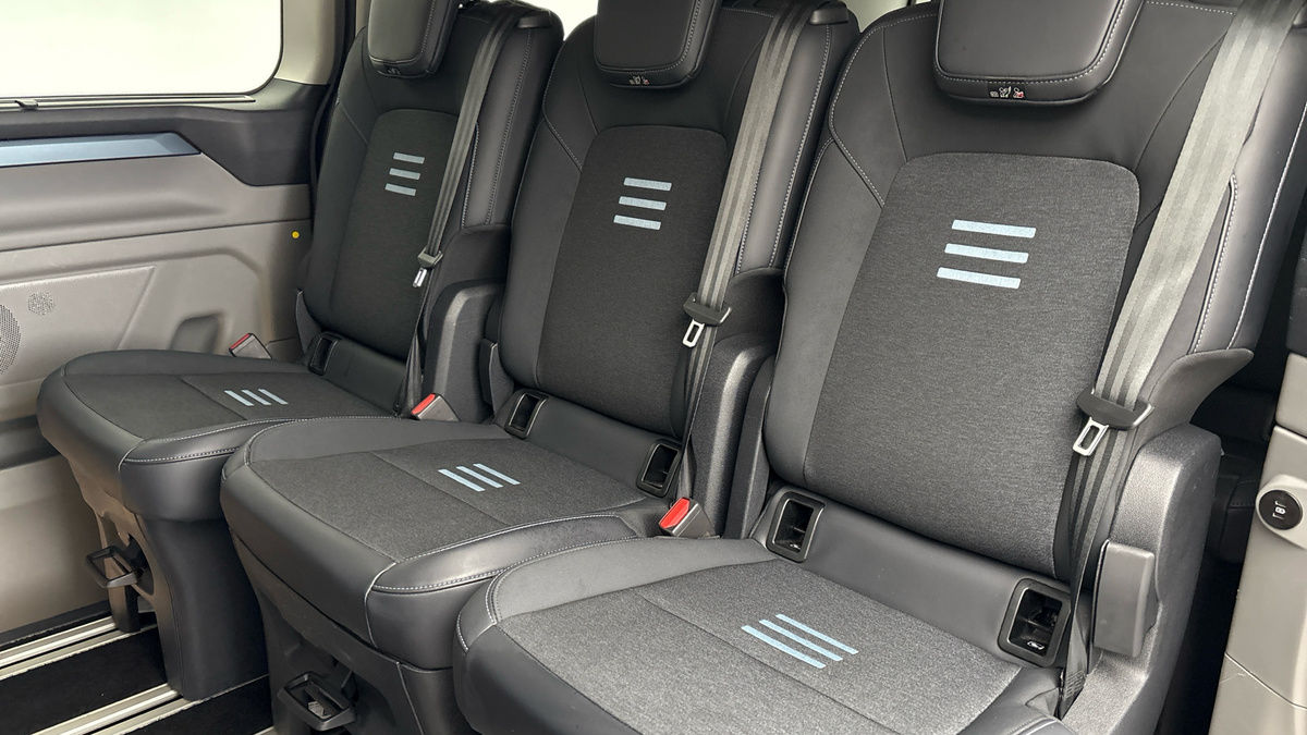 Ford Tourneo Custom V710 Image 8