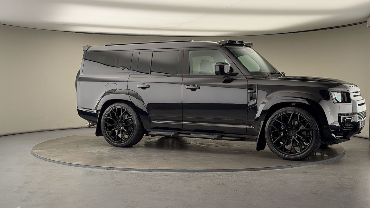 More views of Land Rover Defender 130