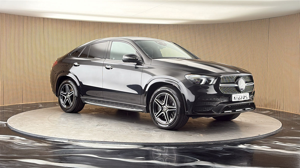 More views of Mercedes-Benz GLE