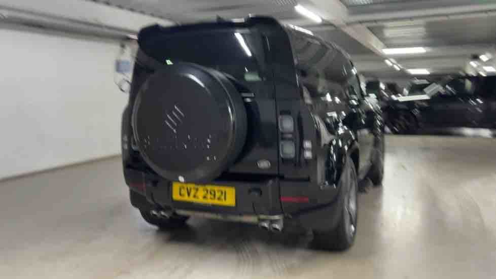 More views of Land Rover Defender 90