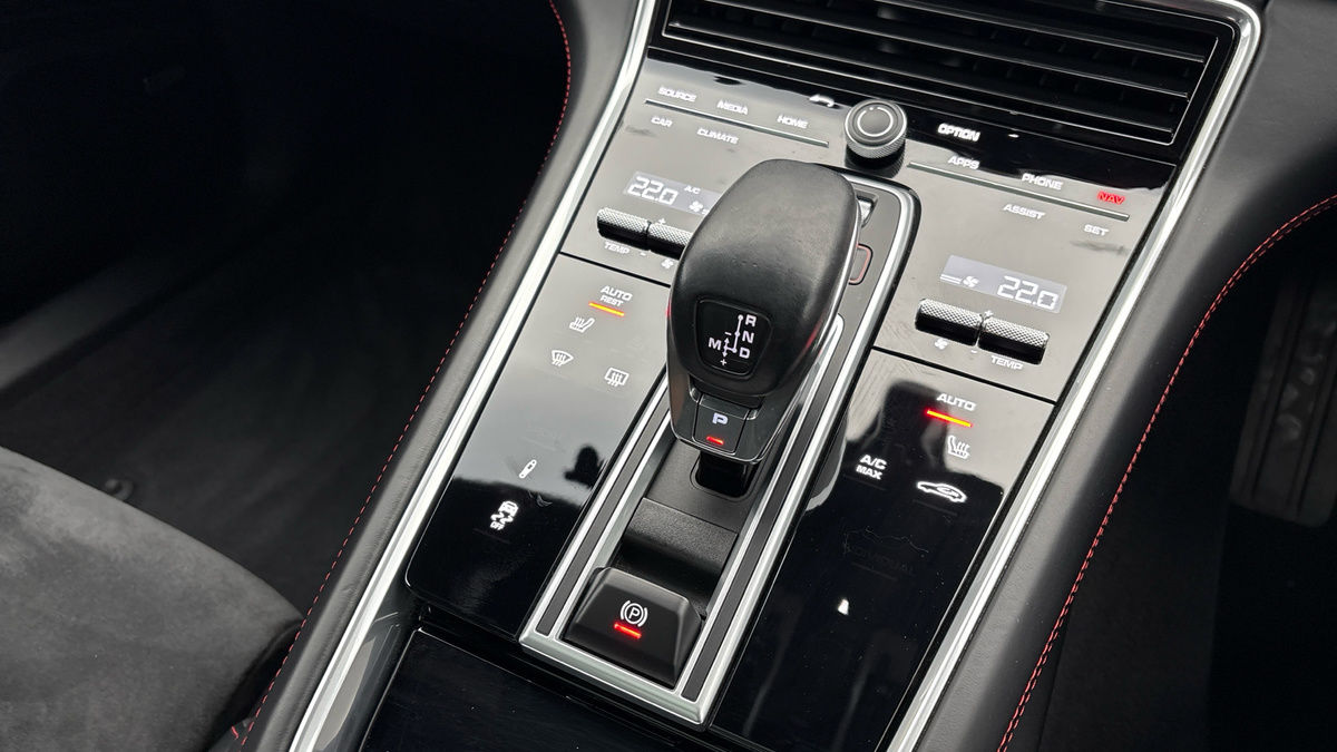 Porsche Panamera Image 28
