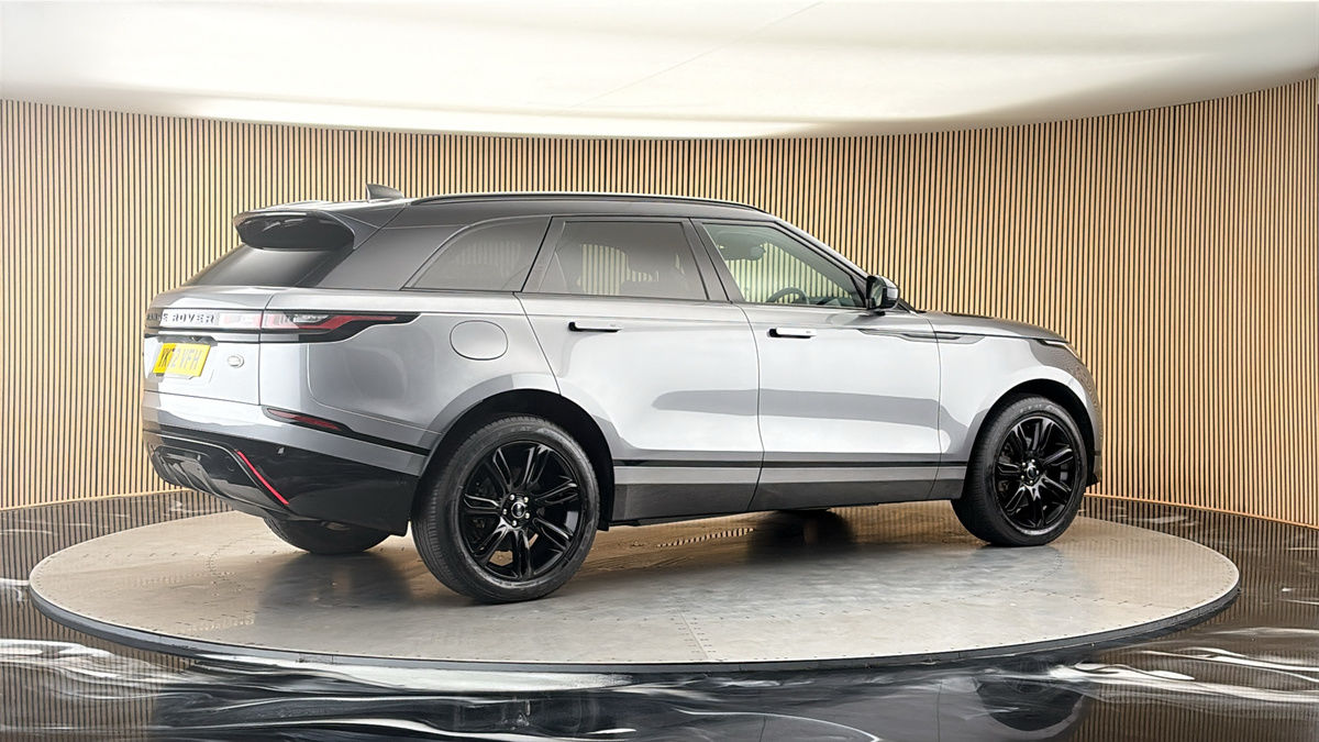 More views of Land Rover Range Rover Velar