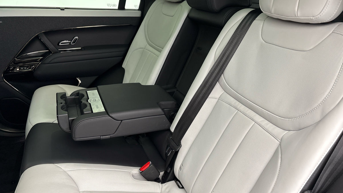 Land Rover Range Rover Sport Urban Image 9
