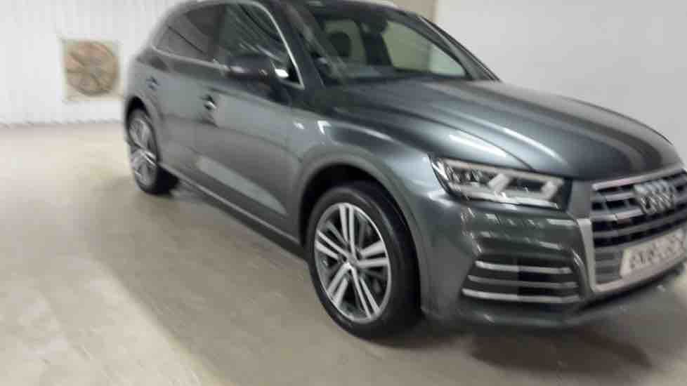 More views of Audi Q5