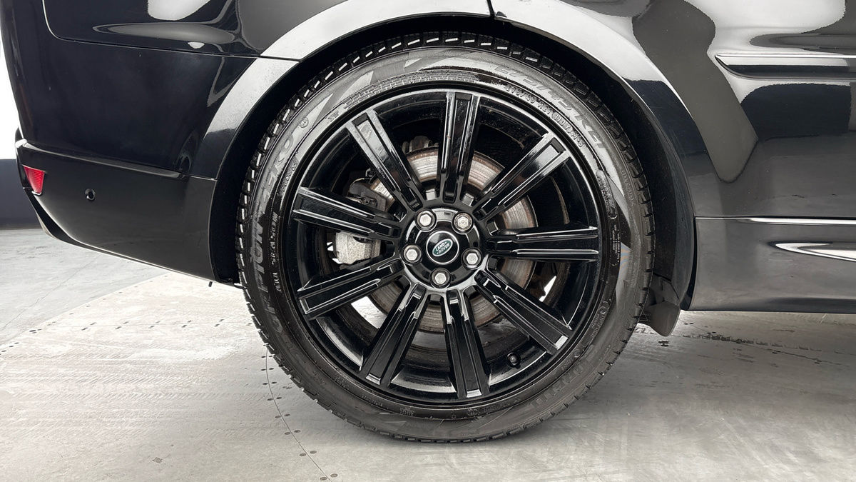 Land Rover Range Rover Sport Image 10