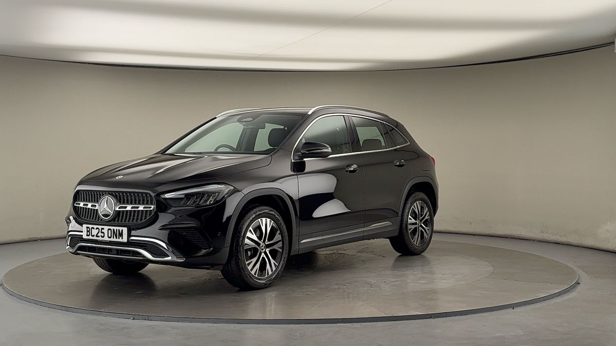 More views of Mercedes-Benz GLA