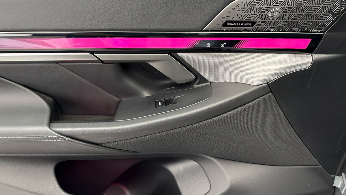 BMW i5 Image 19