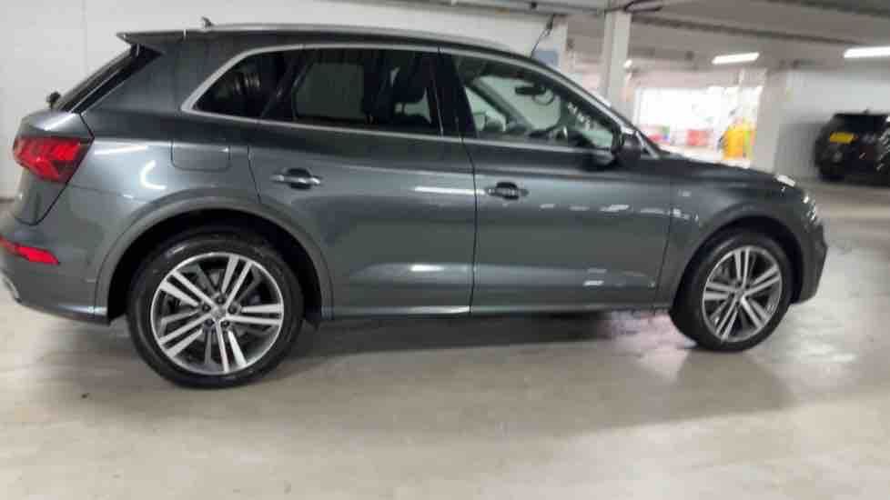 More views of Audi Q5