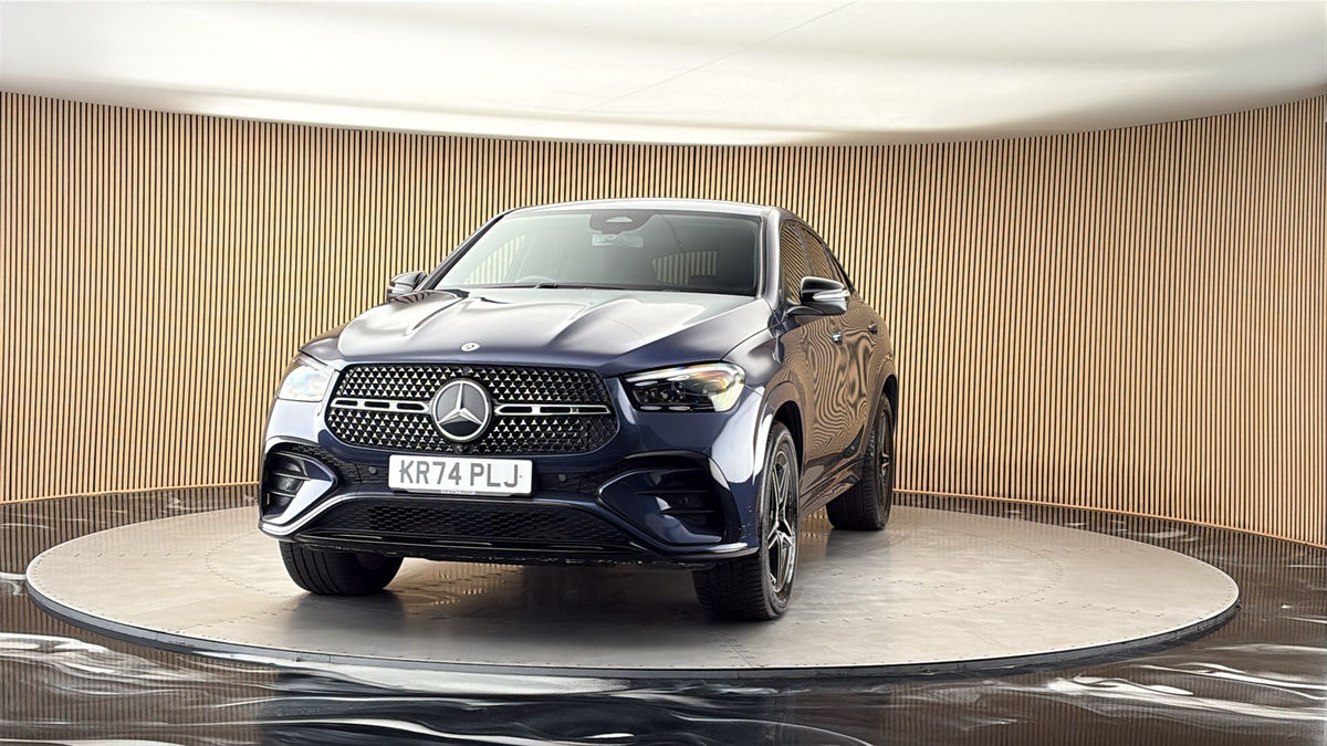 More views of Mercedes-Benz GLE