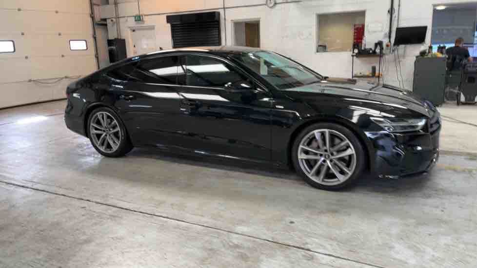 More views of Audi A7