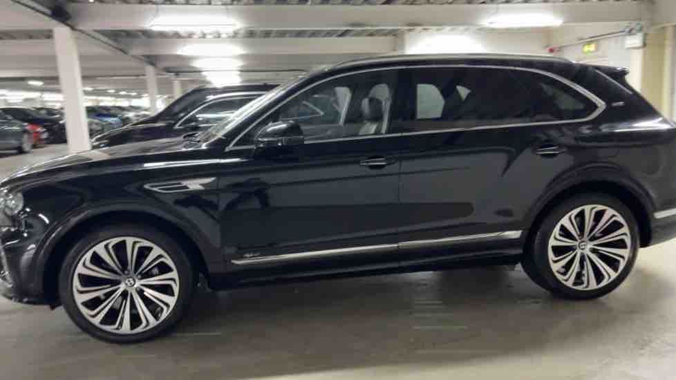 More views of Bentley Bentayga