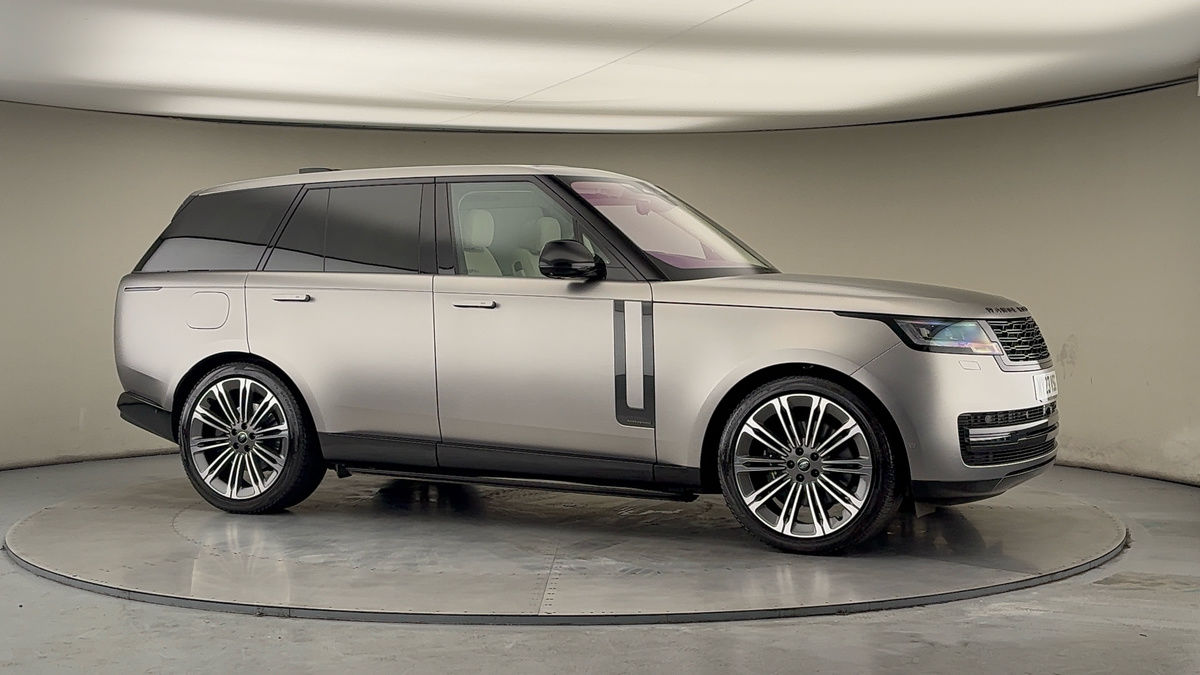 More views of Land Rover Range Rover