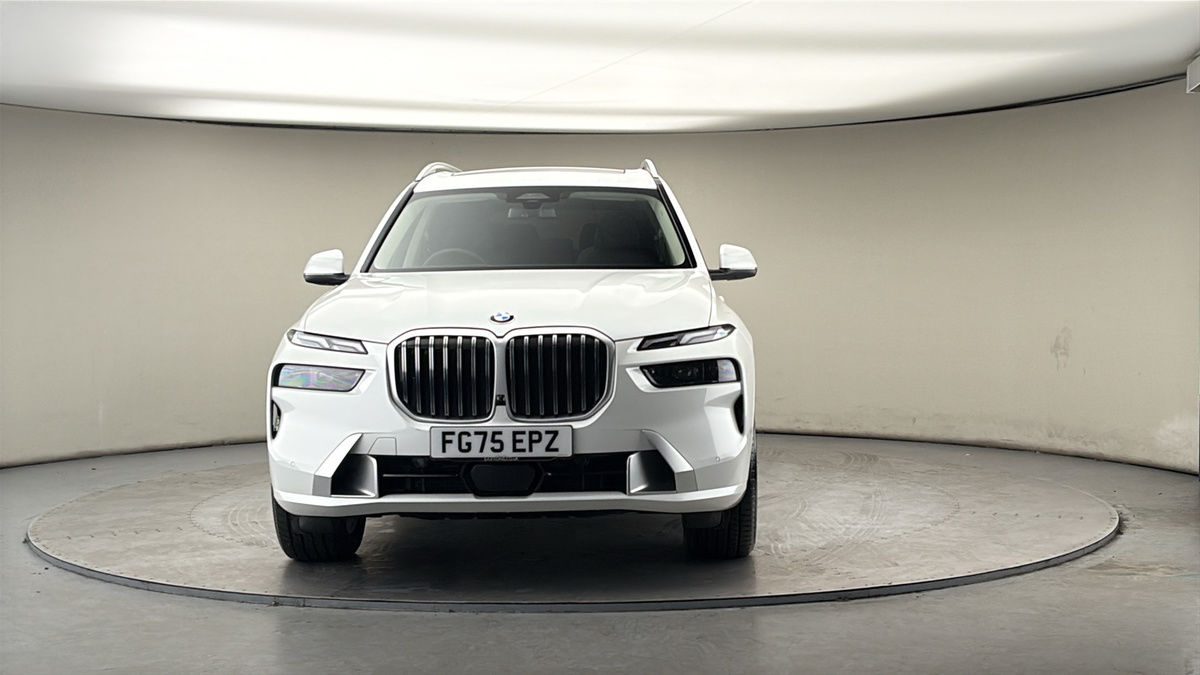 BMW X7 Image 3