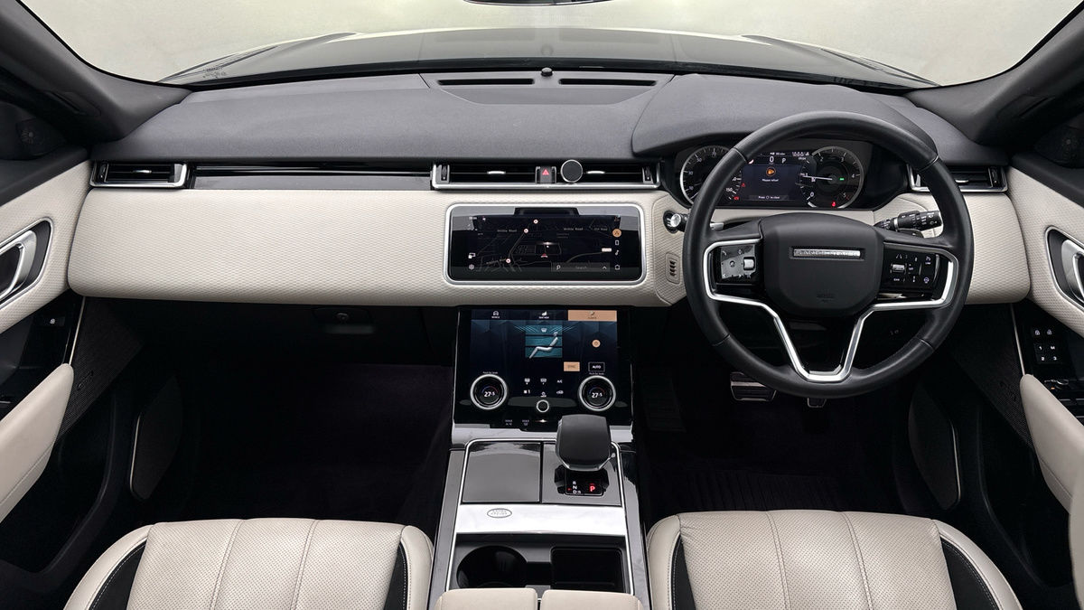 Land Rover Range Rover Velar Image 12