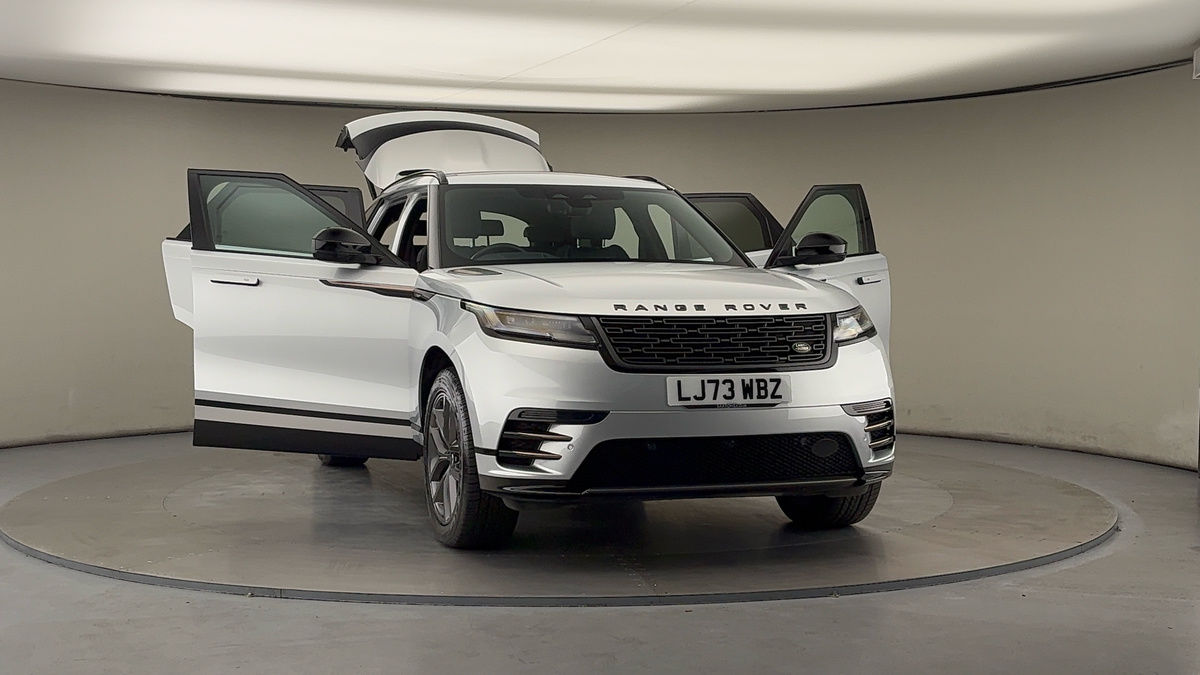 More views of Land Rover Range Rover Velar