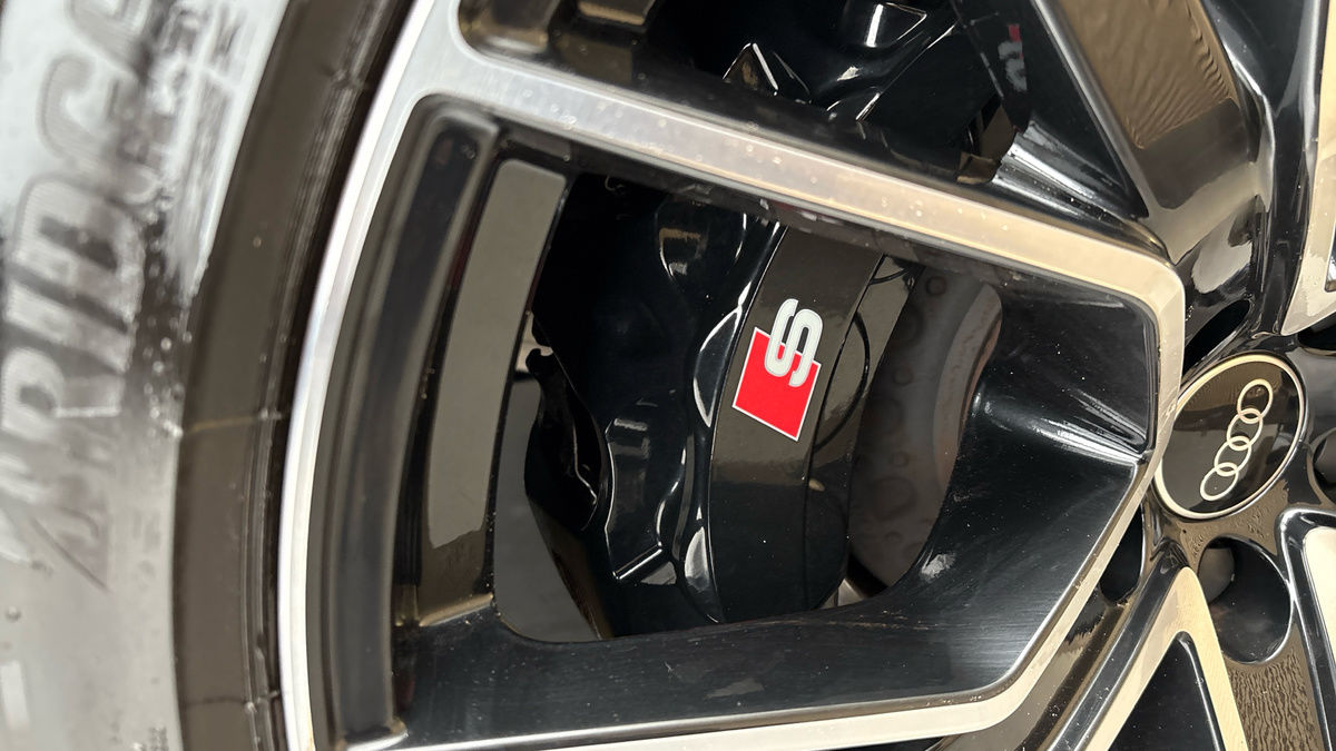 Audi SQ7 Image 33