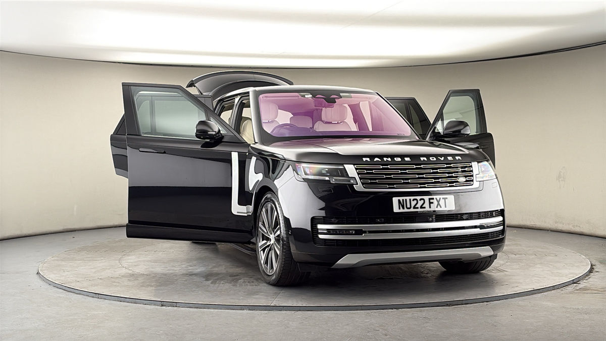 More views of Land Rover Range Rover