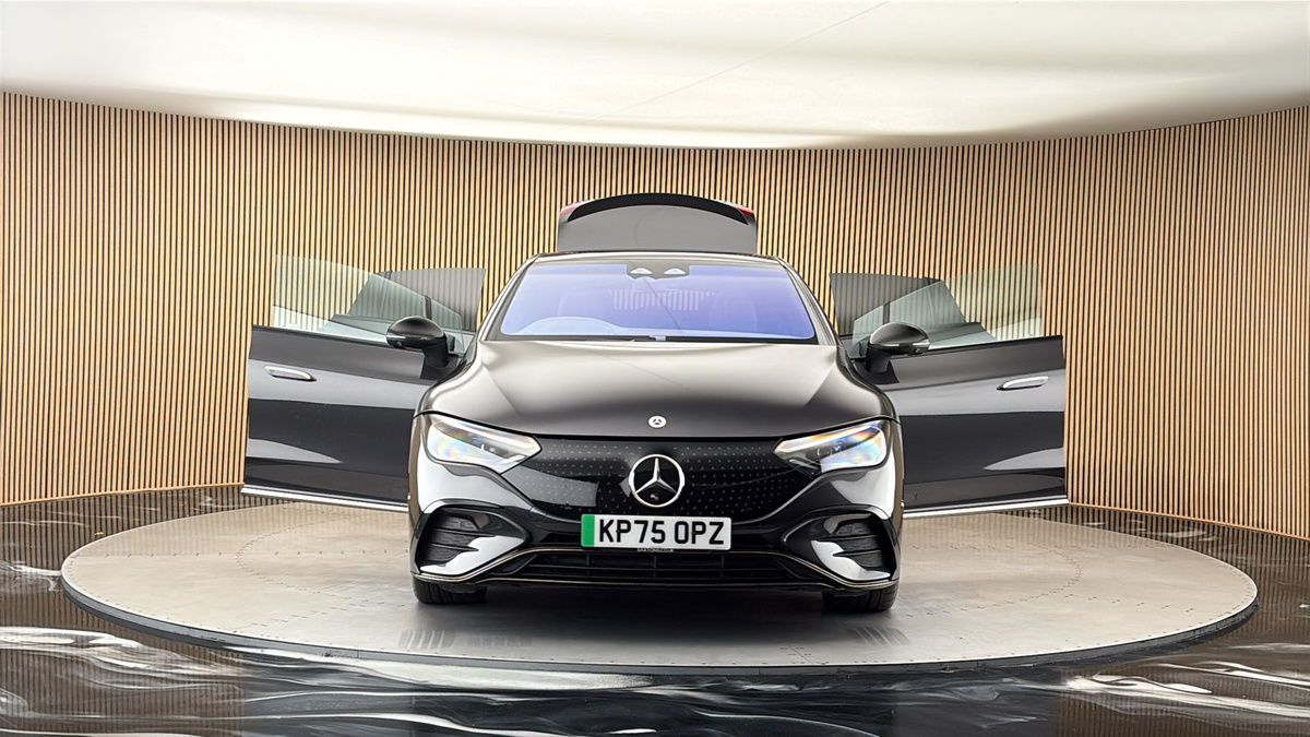 More views of Mercedes-Benz EQE
