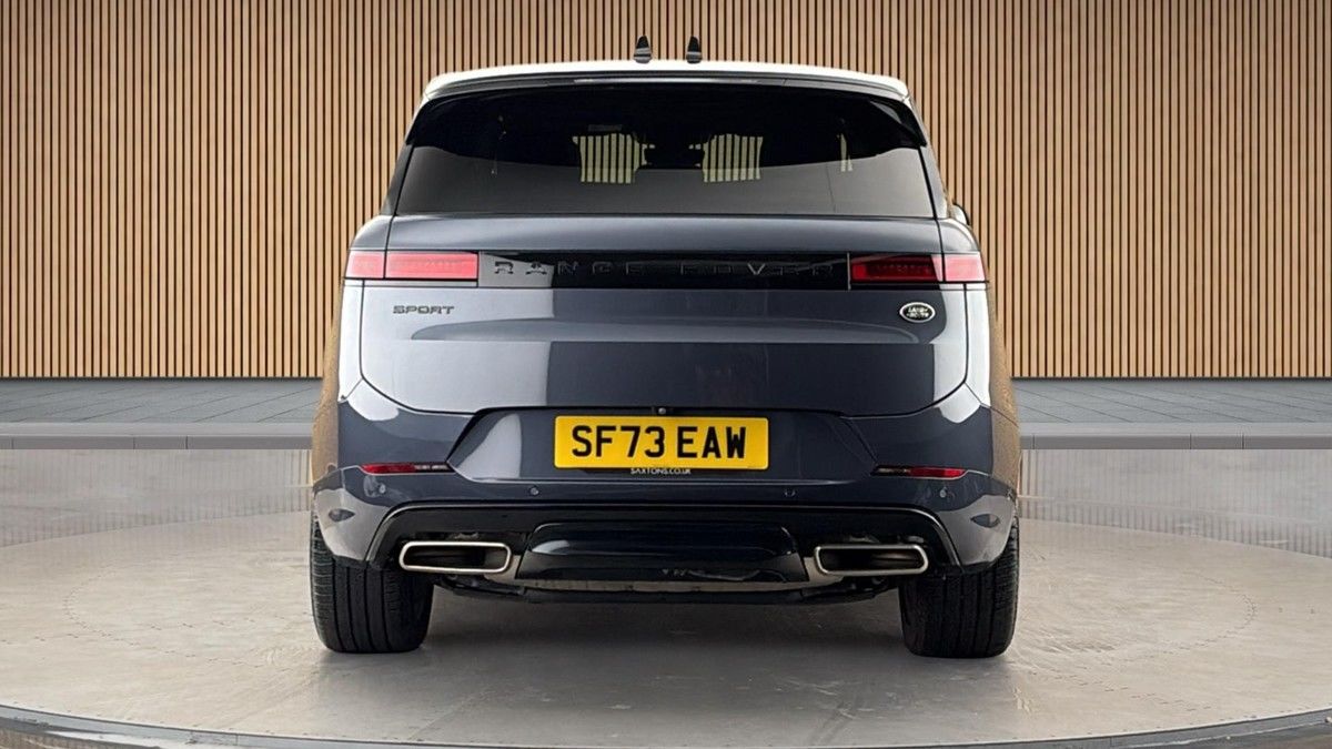 Land Rover Range Rover Sport Image 4