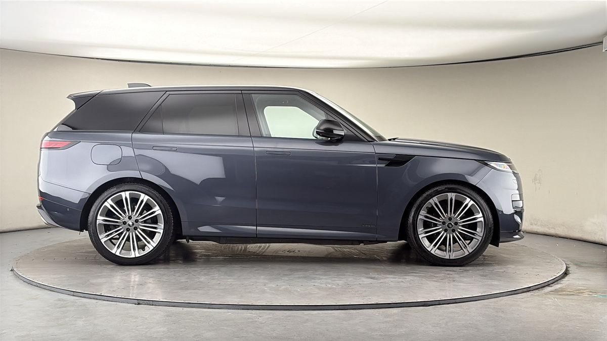 Land Rover Range Rover Sport Image 16