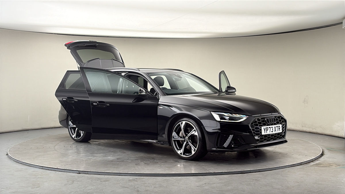 More views of Audi A4 Avant