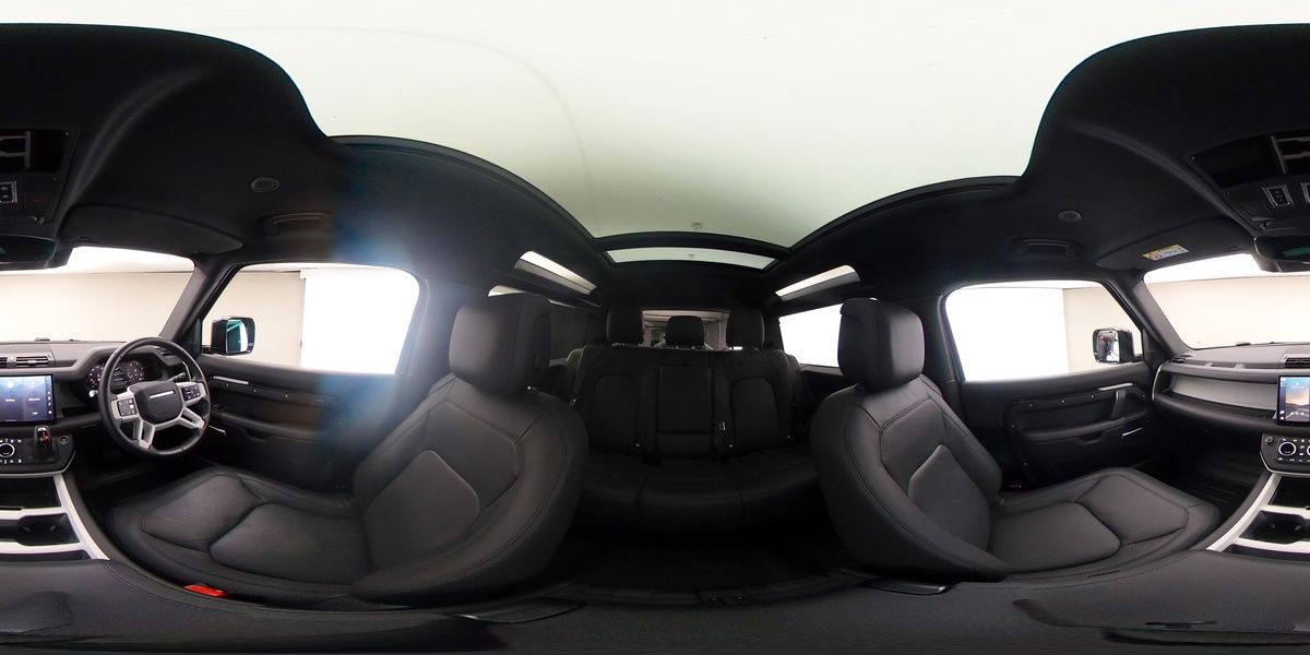 More views of Land Rover Defender 90