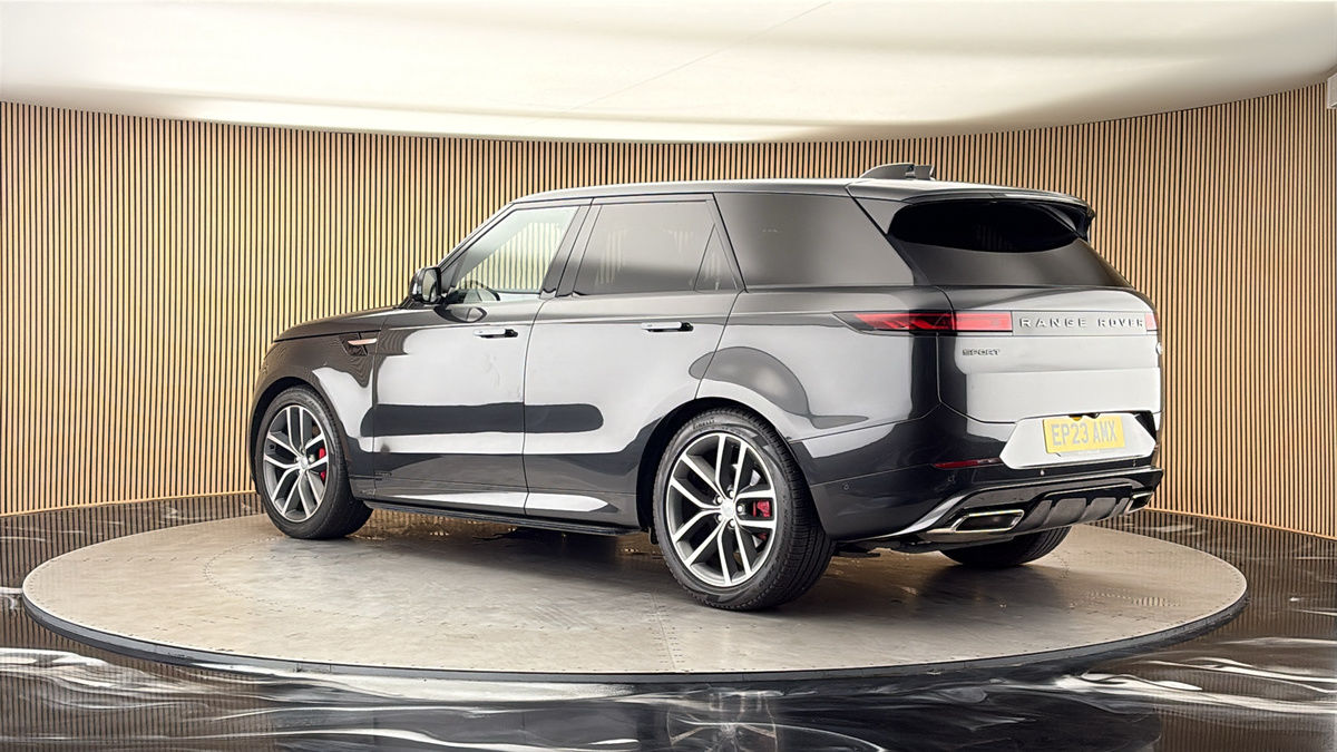 More views of Land Rover Range Rover Sport