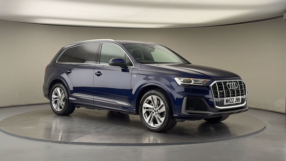 More views of Audi Q7