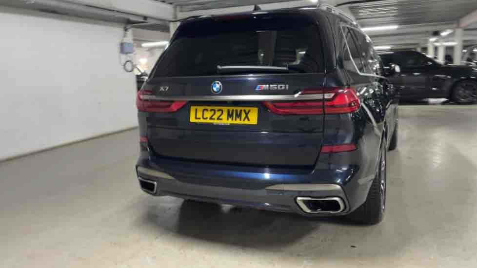 More views of BMW X7