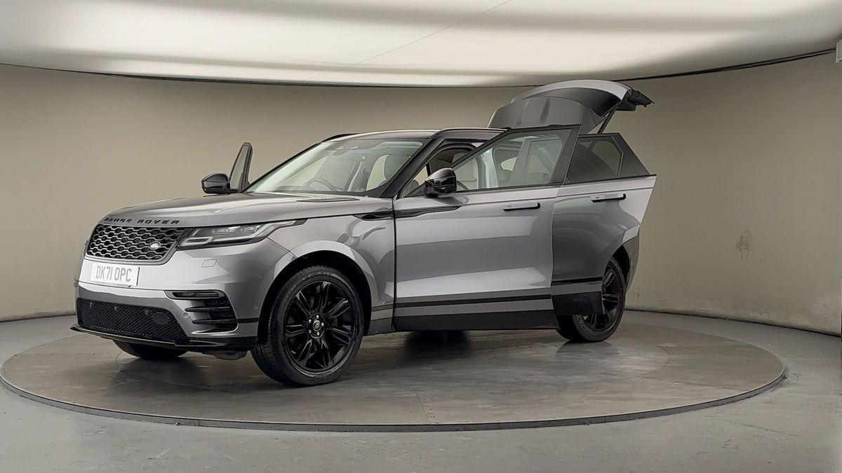 Land Rover Range Rover Velar Image 22