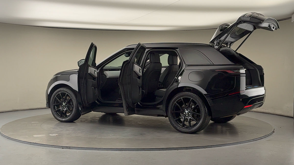 More views of Land Rover Range Rover Velar