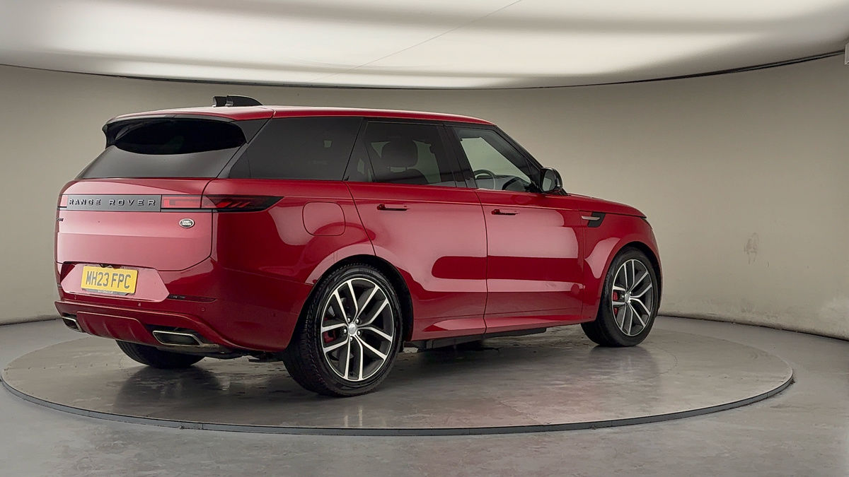 Land Rover Range Rover Sport Image 21