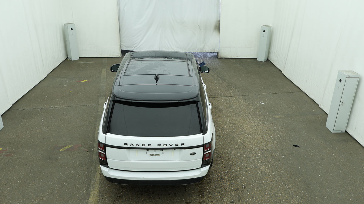 Land Rover Range Rover Image 8