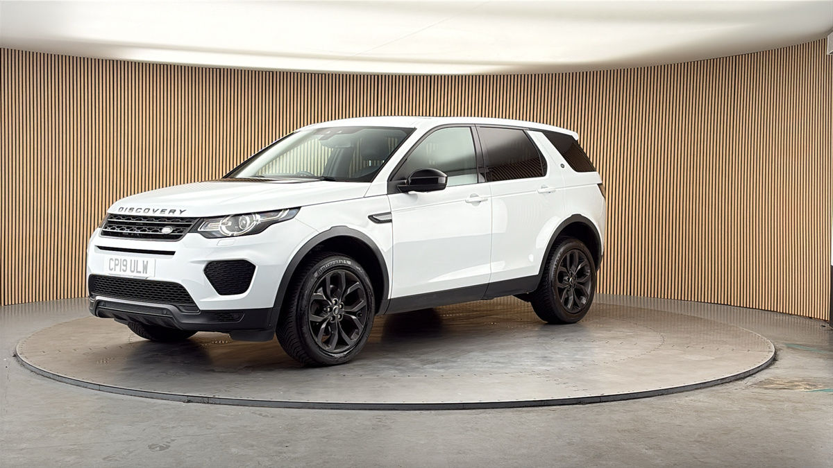 Land Rover Discovery Sport Image 20