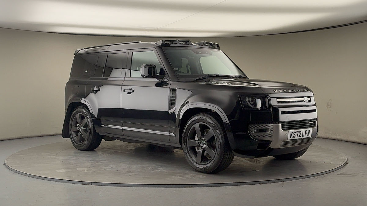 More views of Land Rover Defender 110